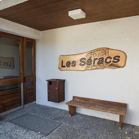 Les Seracs Apartment *